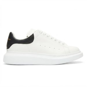 Alexander McQueen Cuero Negro