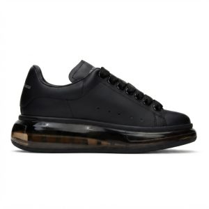 Alexander McQueen Triple Black Camara